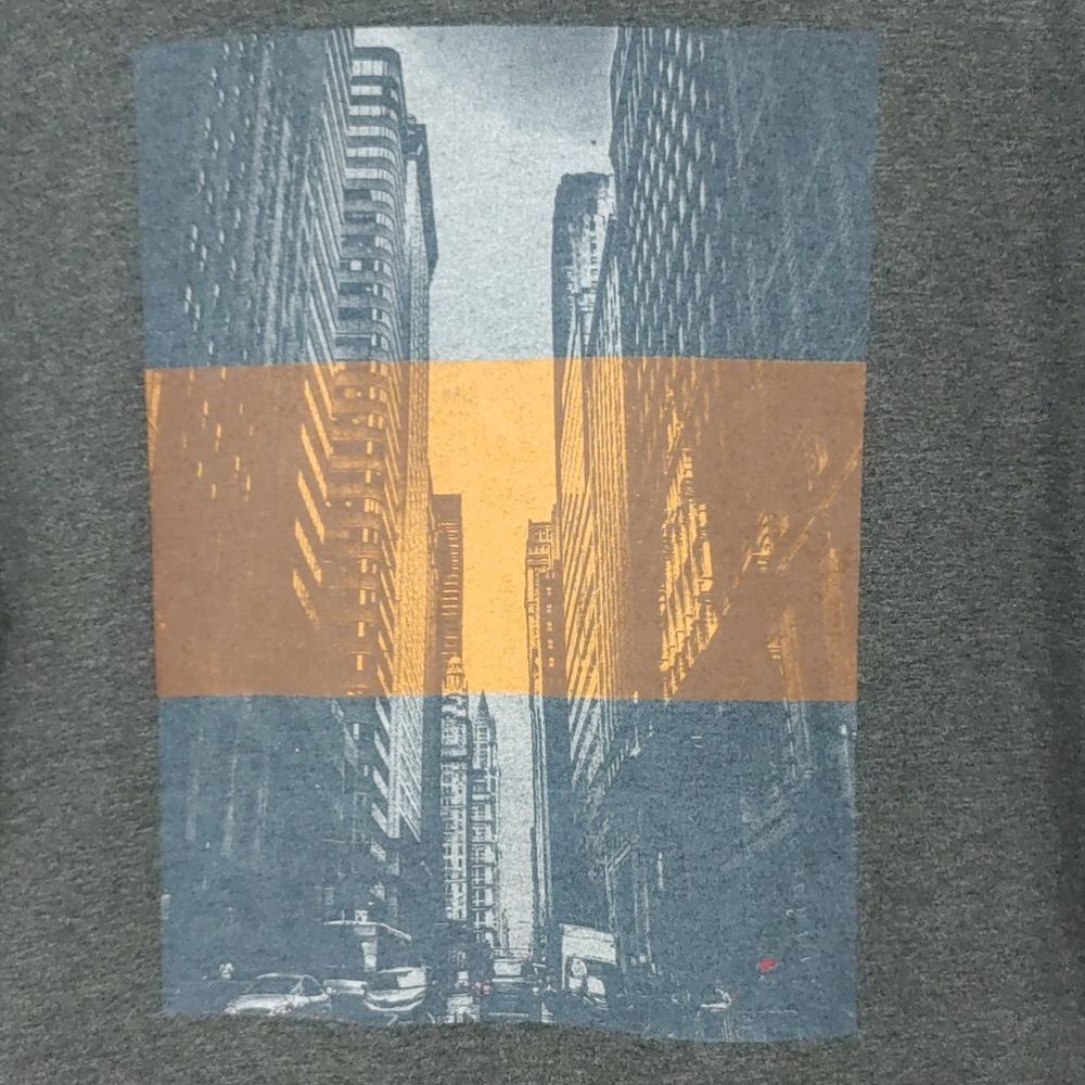 GREY Old Navy Tee - Picture 2 of 5